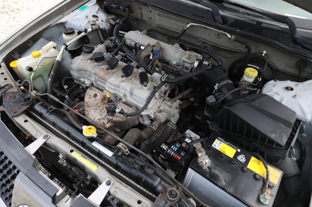 Used 2004 Nissan Sentra S FWD image 38