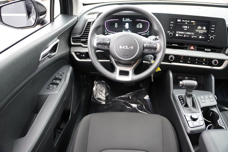 Certified 2023 Kia Sportage LX image 19
