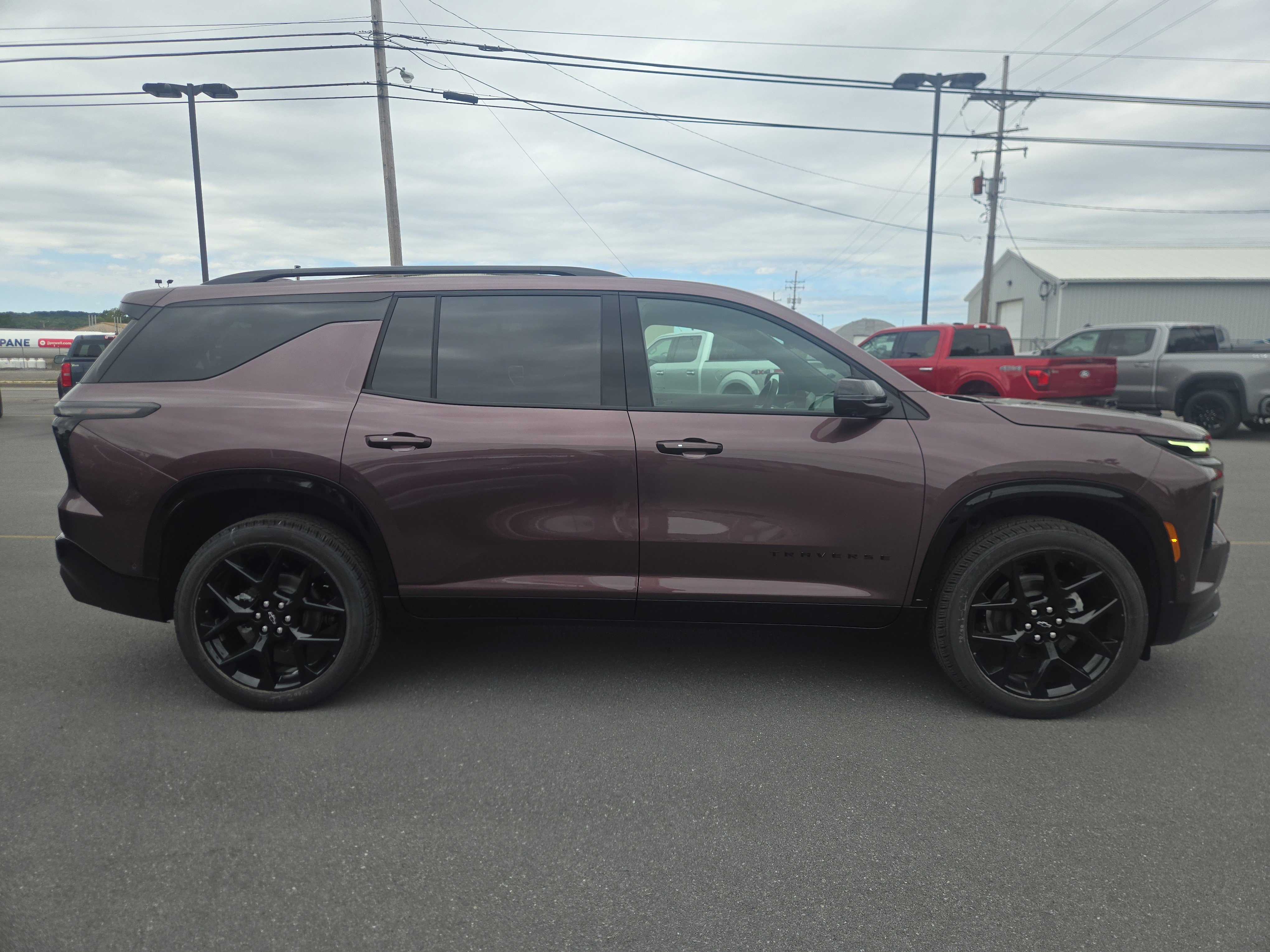 New 2026 Chevrolet Traverse RS w/ LPO, Floor Liner Package video 2