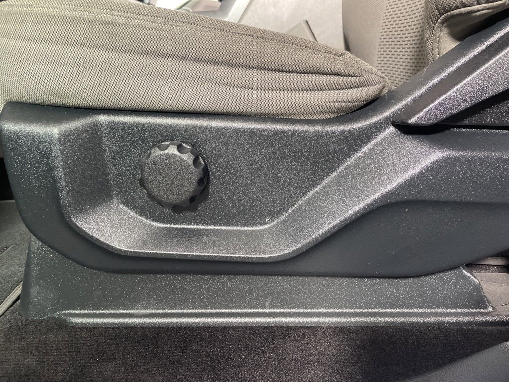 Used 2016 Ford F150 XLT image 11