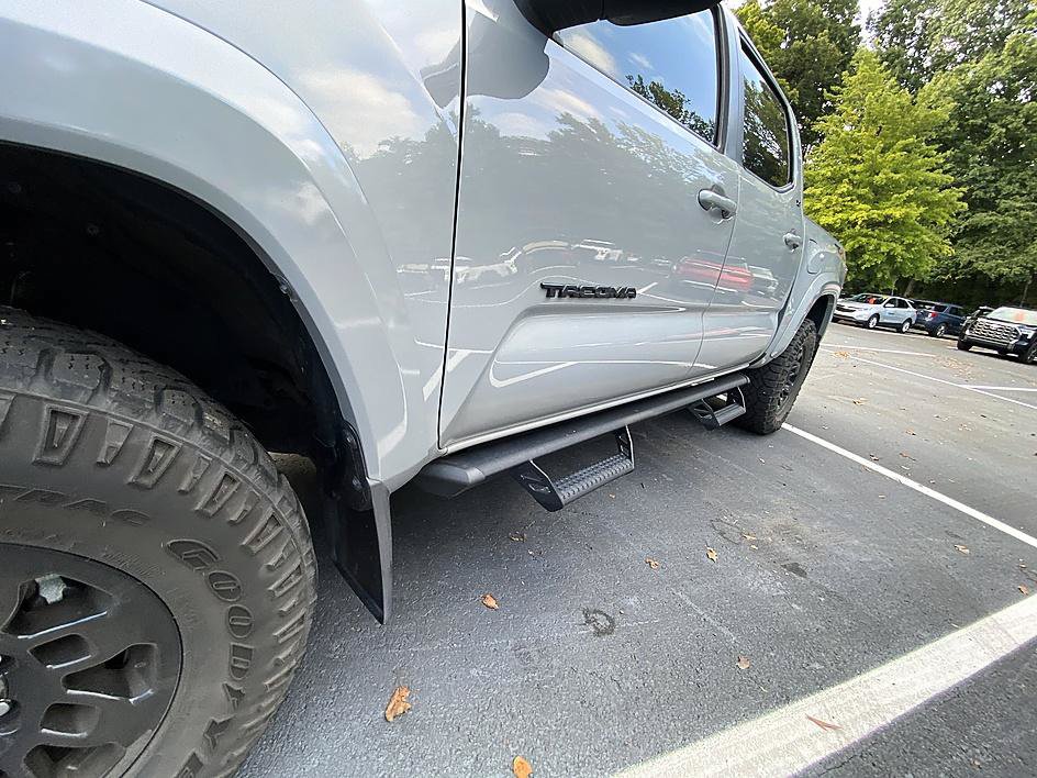 Used 2021 Toyota Tacoma TRD Sport w/ TRD Premium Sport Package AWD/4WD image 35