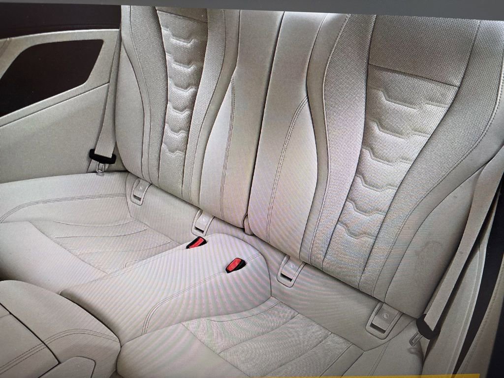 Used 2023 BMW M850i xDrive Coupe image 19