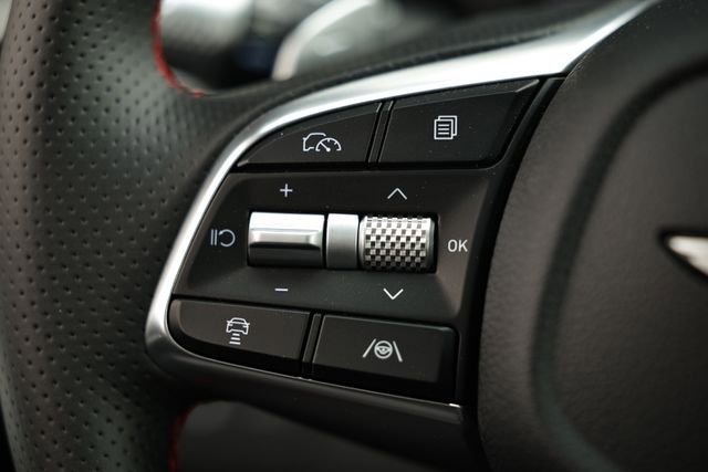 New 2025 Genesis G70 3.3T Advanced image 35