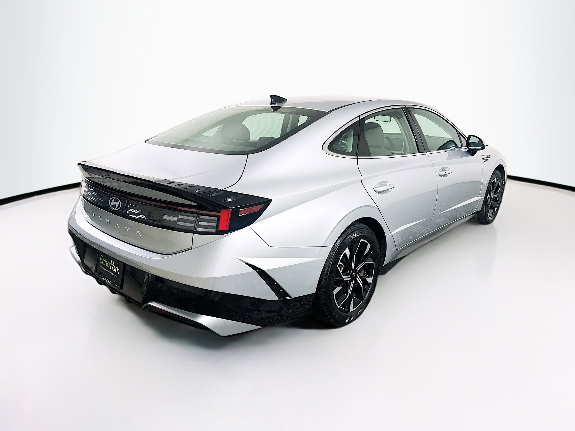 Used 2025 Hyundai Sonata SEL FWD image 9