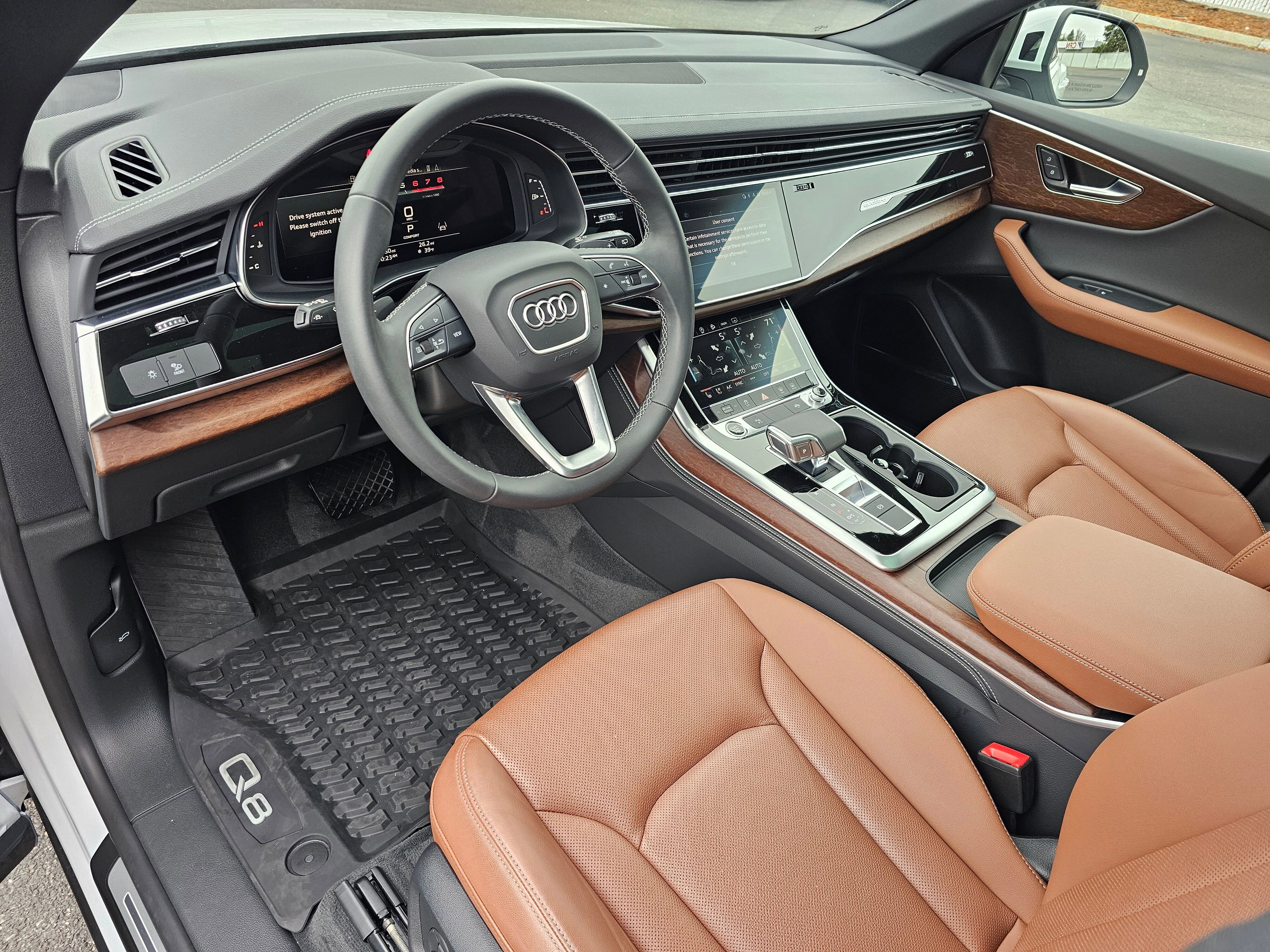 Certified 2025 Audi Q8 Premium Plus w/ Premium Plus Package image 3