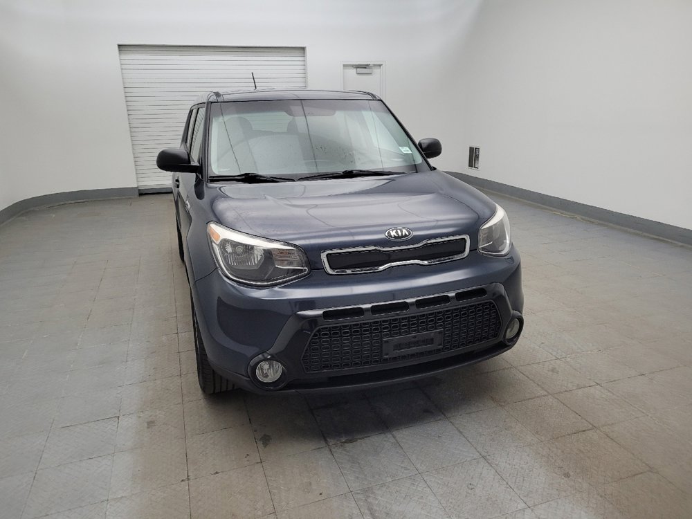 Used 2016 Kia Soul + FWD image 14