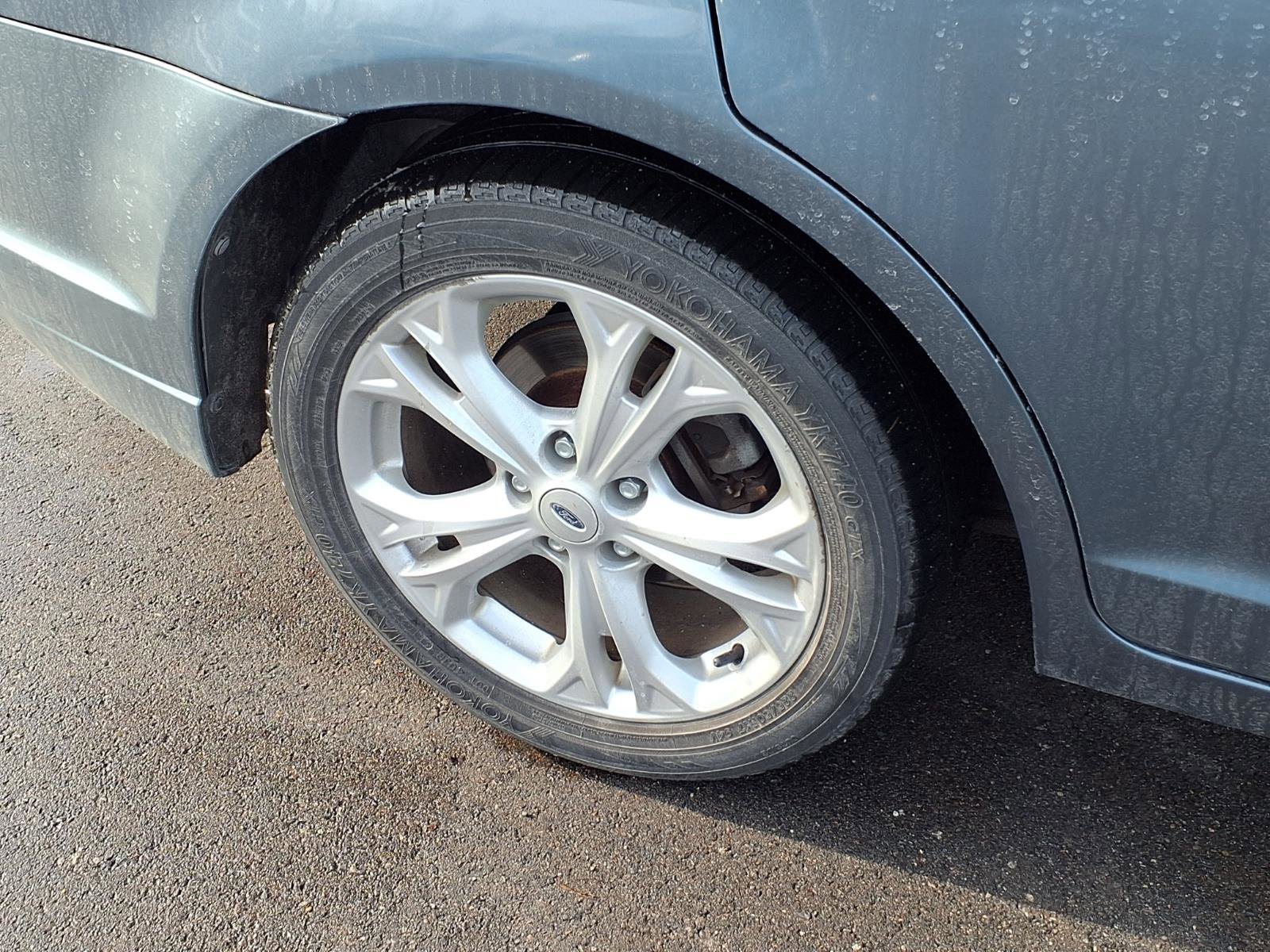 Used 2012 Ford Fusion SE FWD image 25