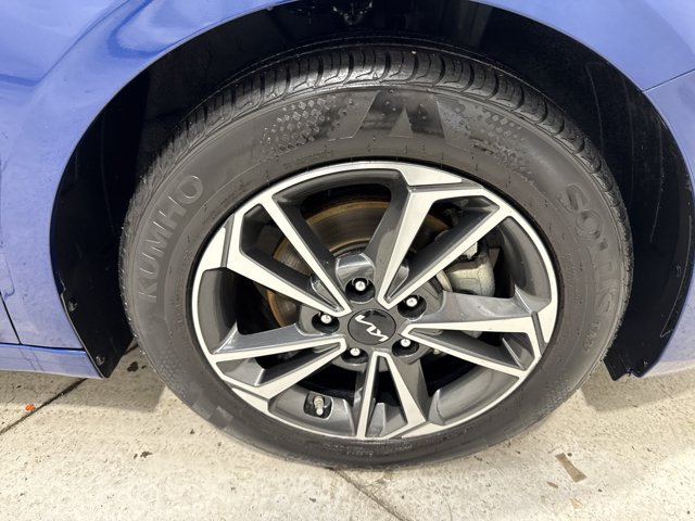 Certified 2023 Kia Forte LXS w/ LXS Technology Package FWD image 28