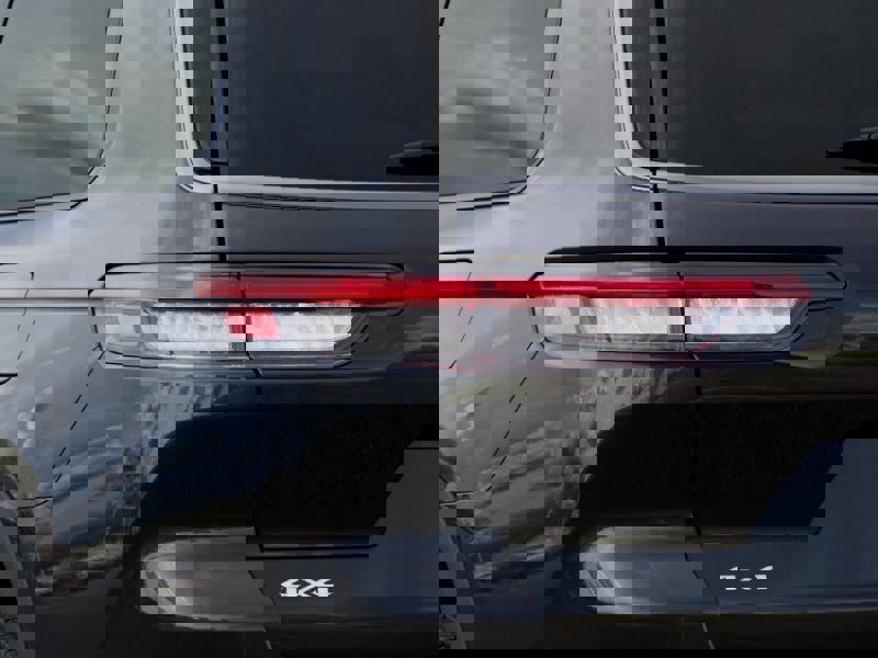 New 2026 Jeep Grand Cherokee L Limited w/ Limited Altitude Package image 10