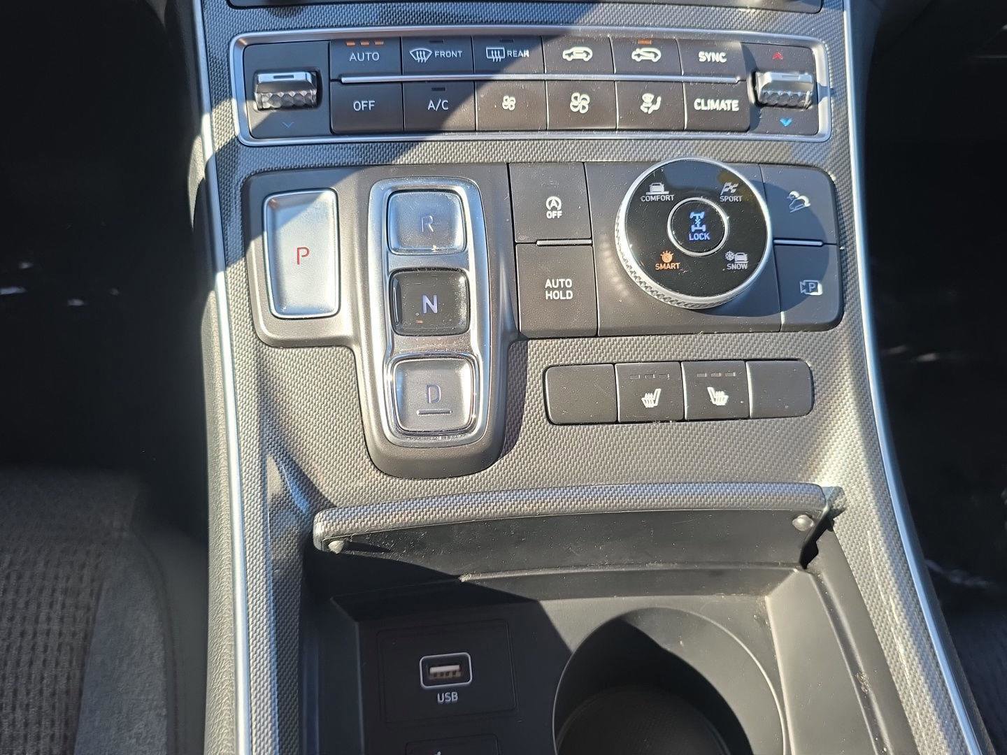 Used 2023 Hyundai Santa Fe SEL image 13