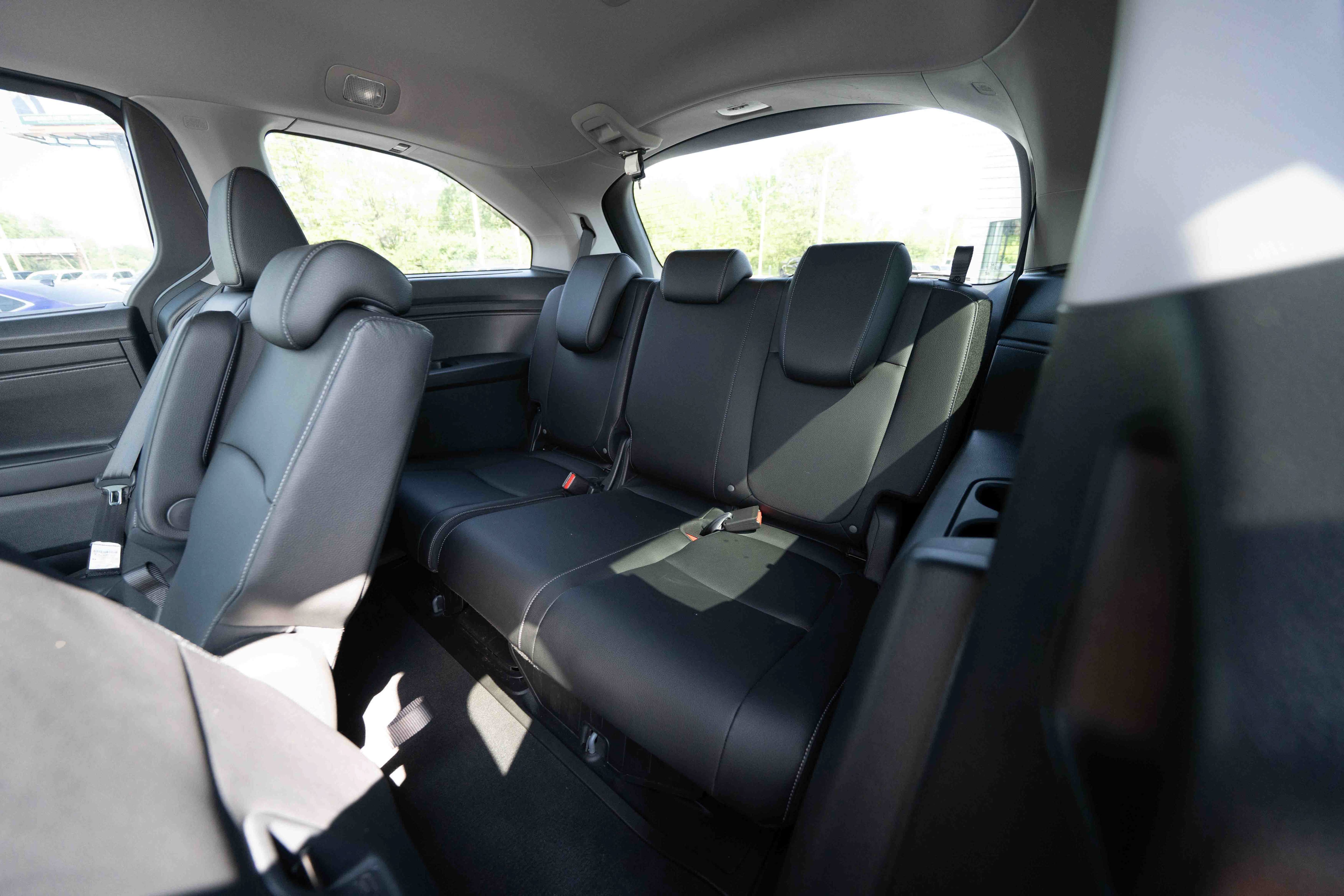 Used 2023 Honda Odyssey Touring image 25