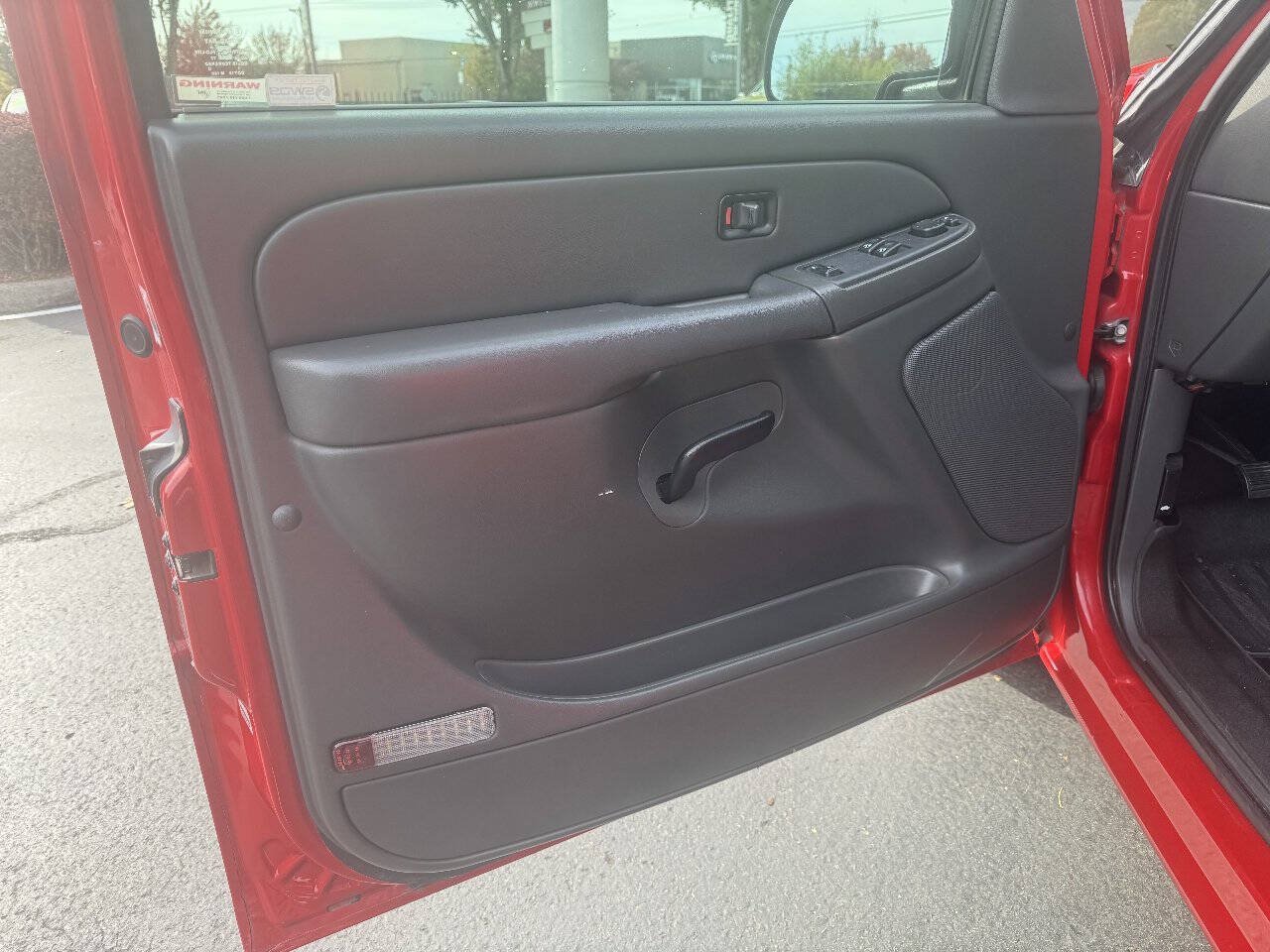 Used 2007 Chevrolet Silverado 1500 LT w/ Extended Cab Value Package RWD image 16