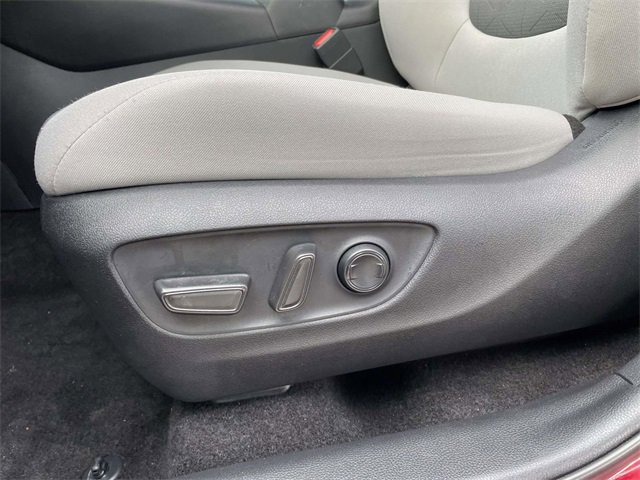 Used 2021 Toyota RAV4 XLE w/ XLE Grade Weather Package image 19