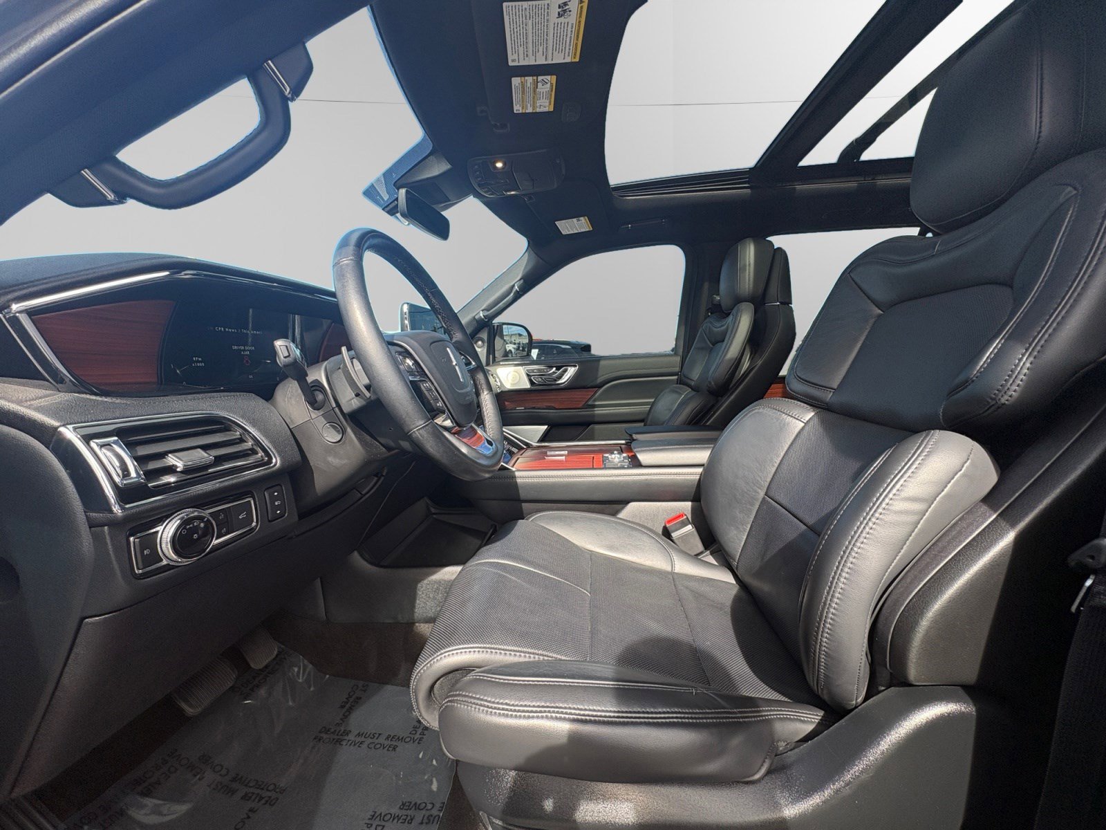 Certified 2021 Lincoln Navigator Reserve w/ Luxury Package image 9