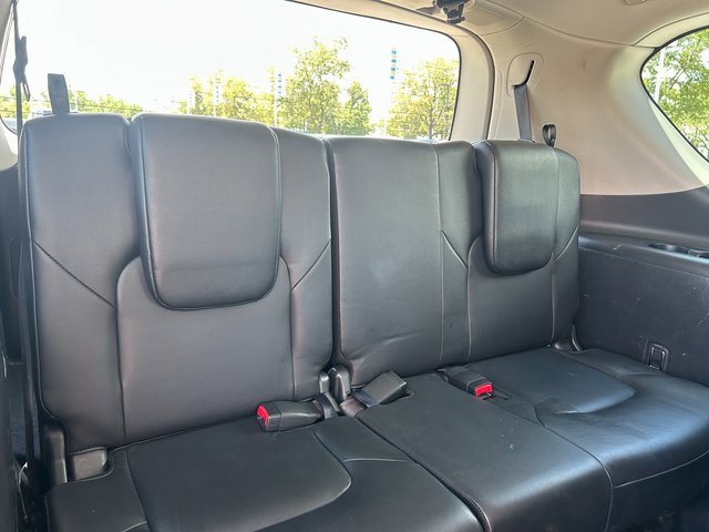 Used 2023 Nissan Armada SL w/ Captain's Chairs Package image 38