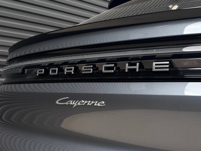 New 2026 Porsche Cayenne Coupe AWD/4WD image 31