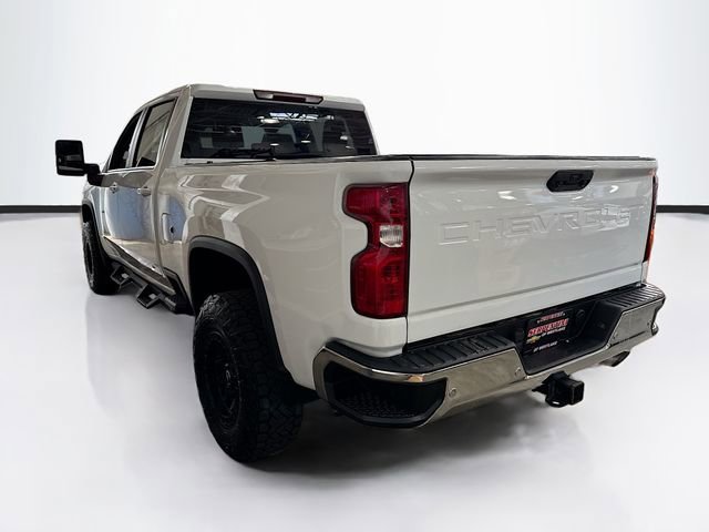 Used 2021 Chevrolet Silverado 2500 LT w/ Convenience Package image 8