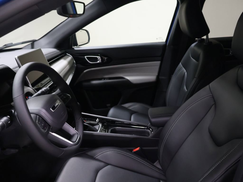New 2026 Jeep Compass Limited image 10