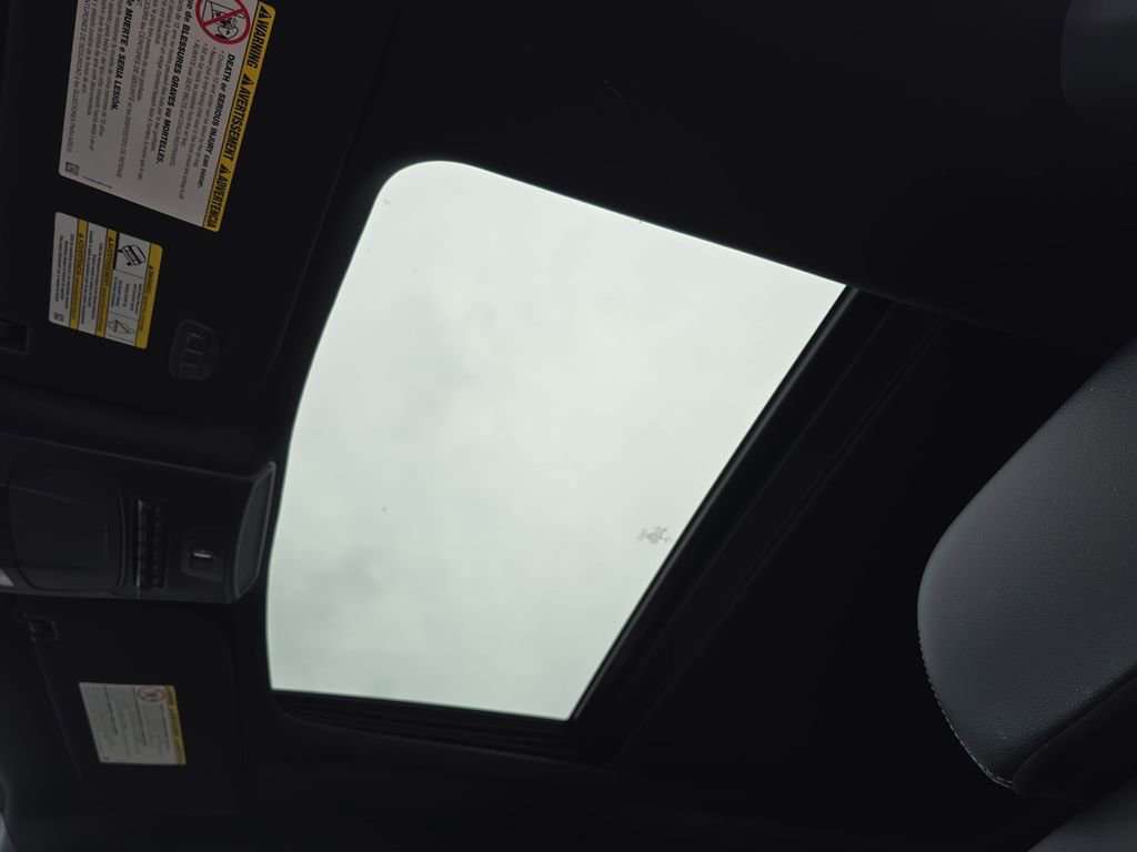 Used 2022 Ford F250 Lariat w/ Lariat Ultimate Package image 27