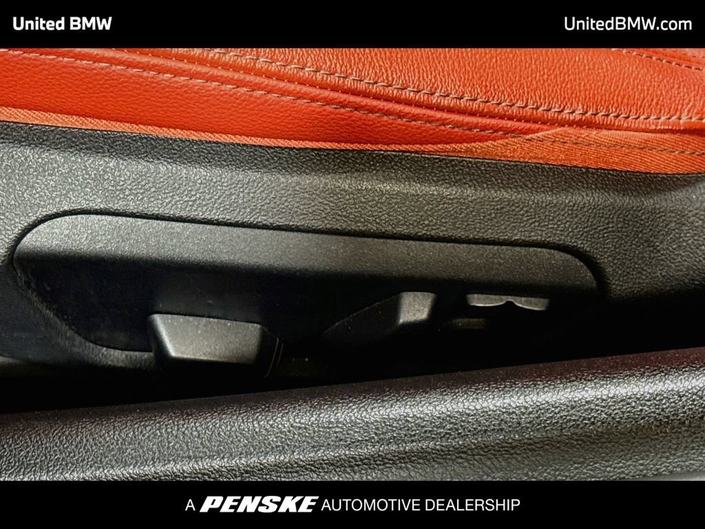 Used 2021 BMW Z4 M40i w/ Driving Assistance Package RWD image 4