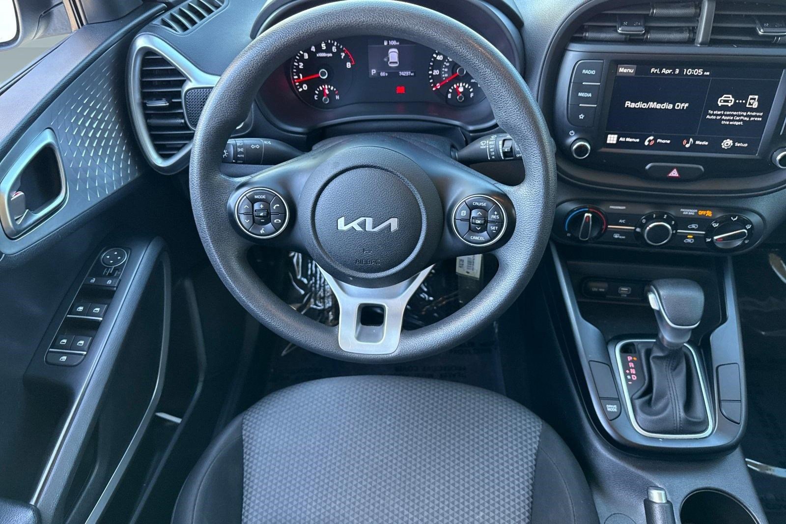 Used 2022 Kia Soul LX w/ Technology Package image 28