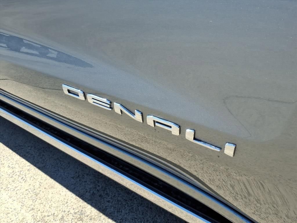 New 2026 GMC Sierra 1500 Denali Ultimate AWD/4WD image 11