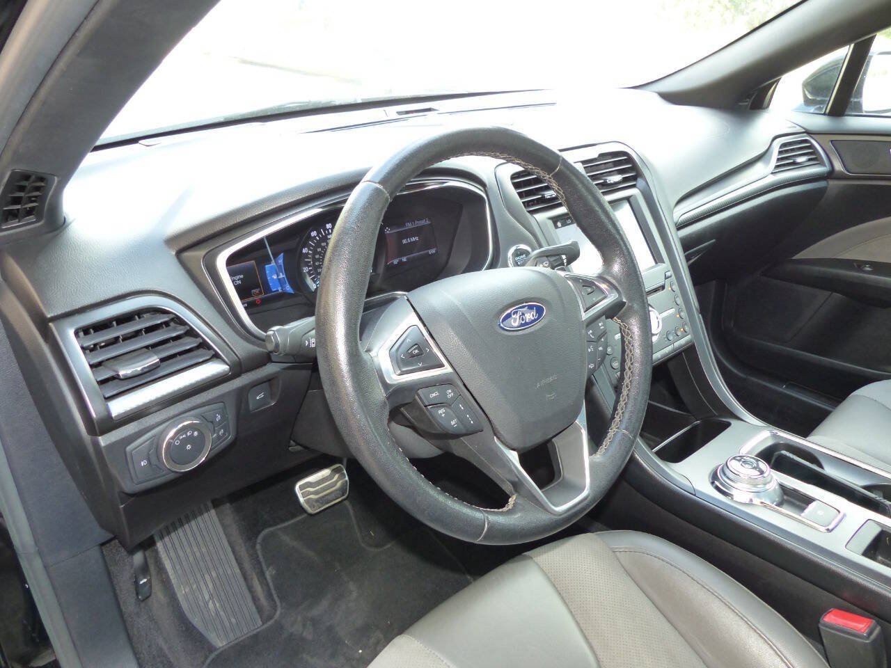 Used 2017 Ford Fusion Sport w/ Equipment Group 401A AWD/4WD image 19