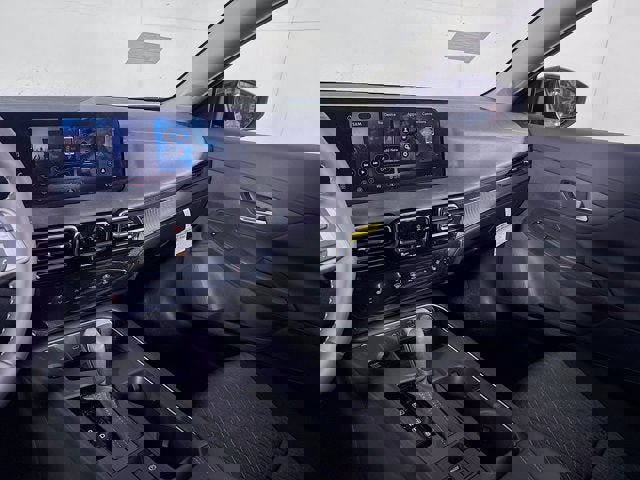 New 2026 Nissan Sentra SV w/ SV Convenience Package FWD image 19