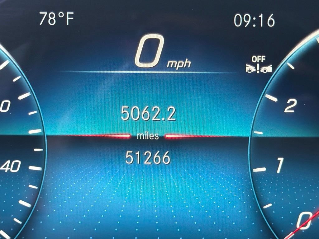 Used 2023 Mercedes-Benz GLS 450 4MATIC image 24