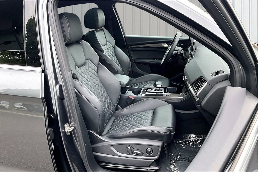 Used 2023 Audi SQ5 Premium Plus w/ Premium Plus Package AWD/4WD image 29