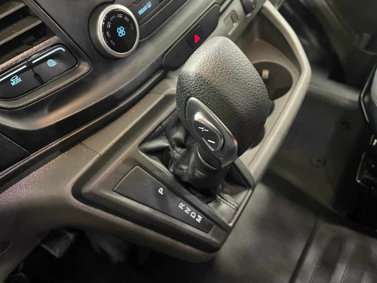 Used 2024 Ford Transit 250 XL w/ Exterior Upgrade Package image 8