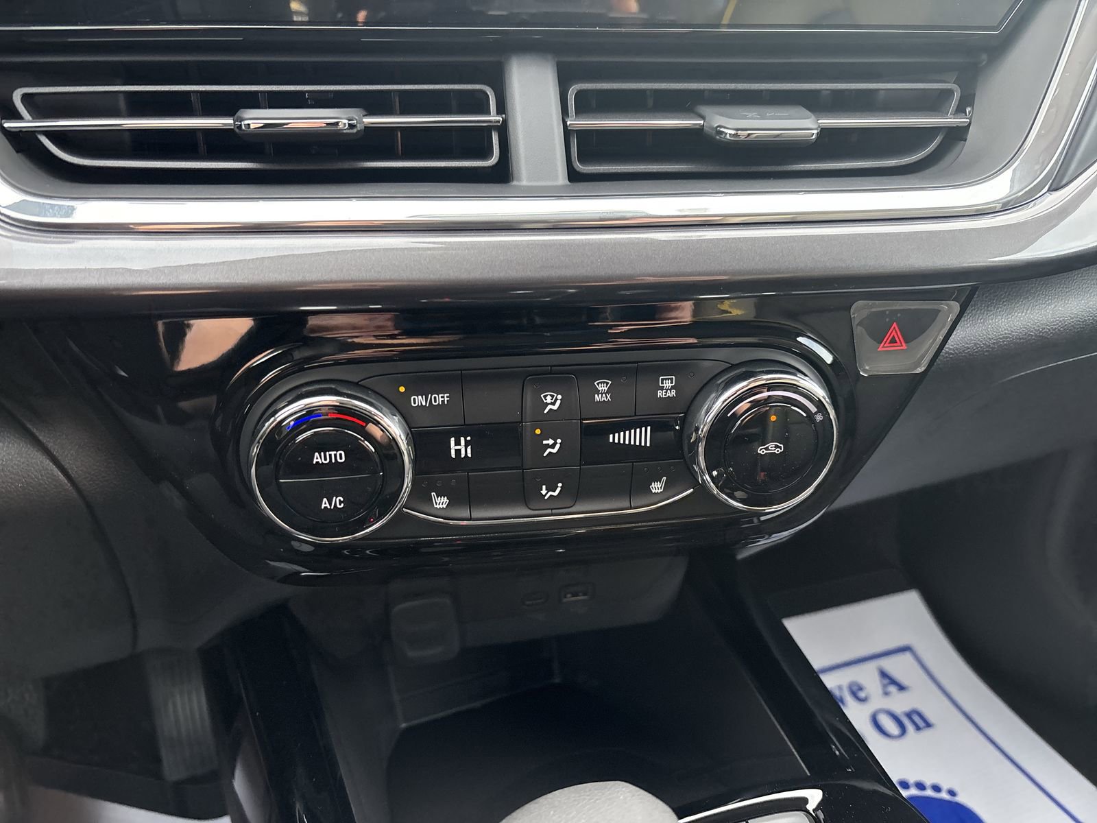 New 2026 Chevrolet Trax ACTIV FWD image 21