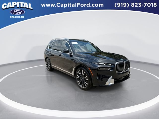 Used 2023 BMW X7 xDrive40i w/ Premium Package AWD/4WD image 2