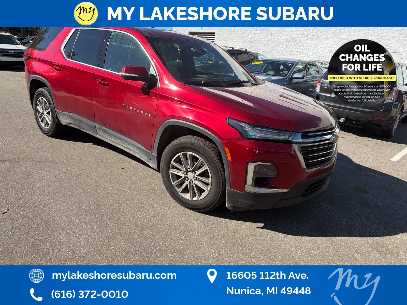 Used 2024 Chevrolet Traverse LT AWD/4WD image 1