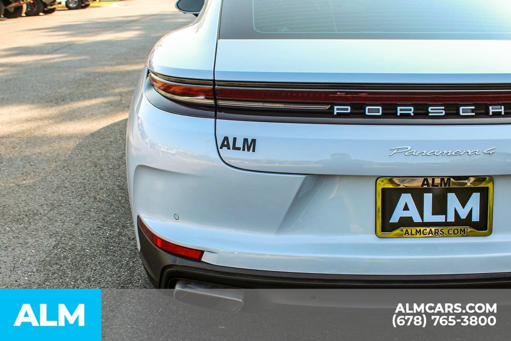 Used 2024 Porsche Panamera 4 w/ Premium Package AWD/4WD image 13
