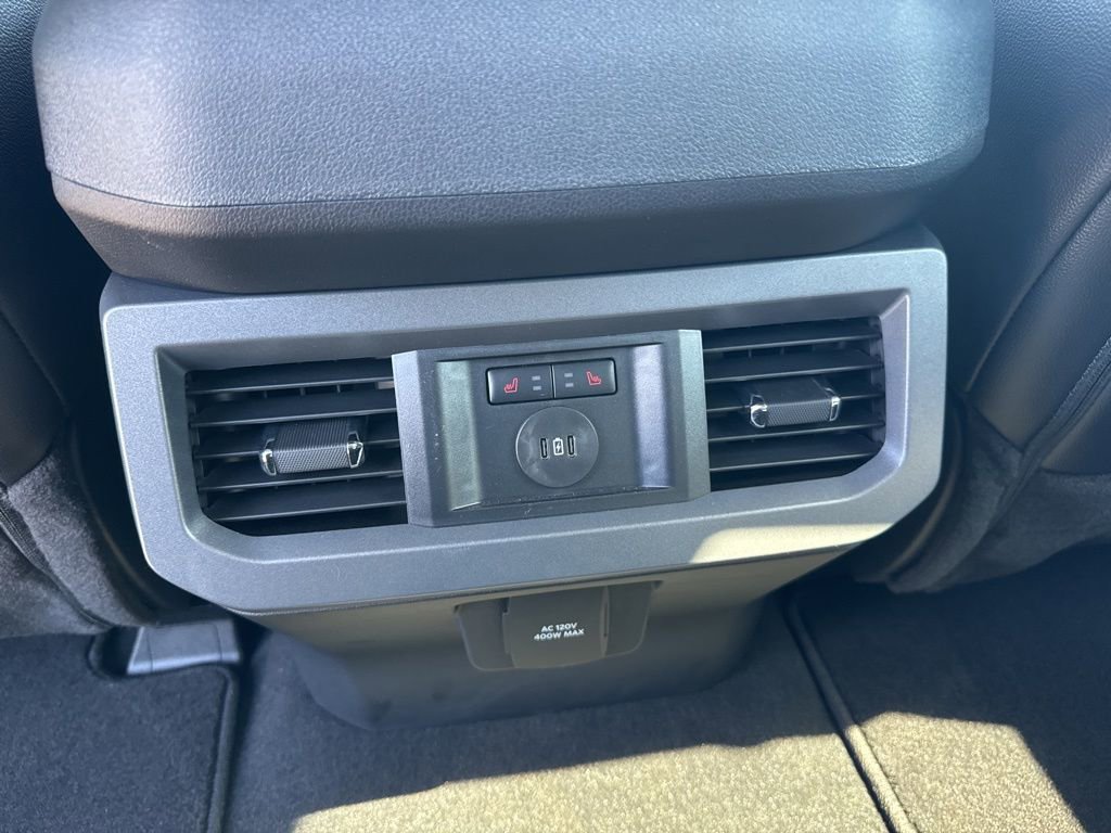 Used 2025 Ford F350 Lariat w/ FX4 Off-Road Package image 18