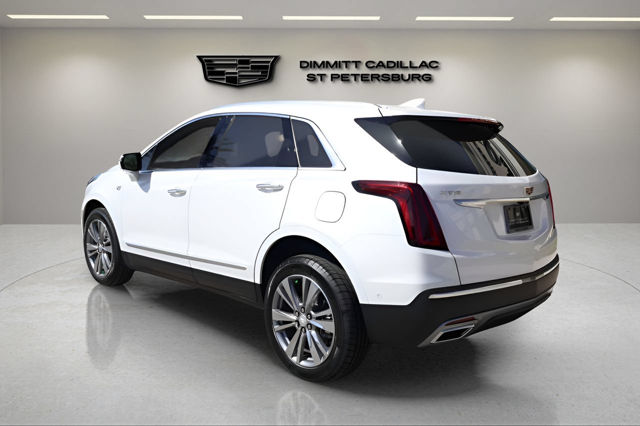 Certified 2026 Cadillac XT5 Premium Luxury FWD image 3