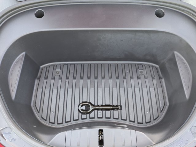 Used 2023 Tesla Model 3 Standard Range RWD image 24