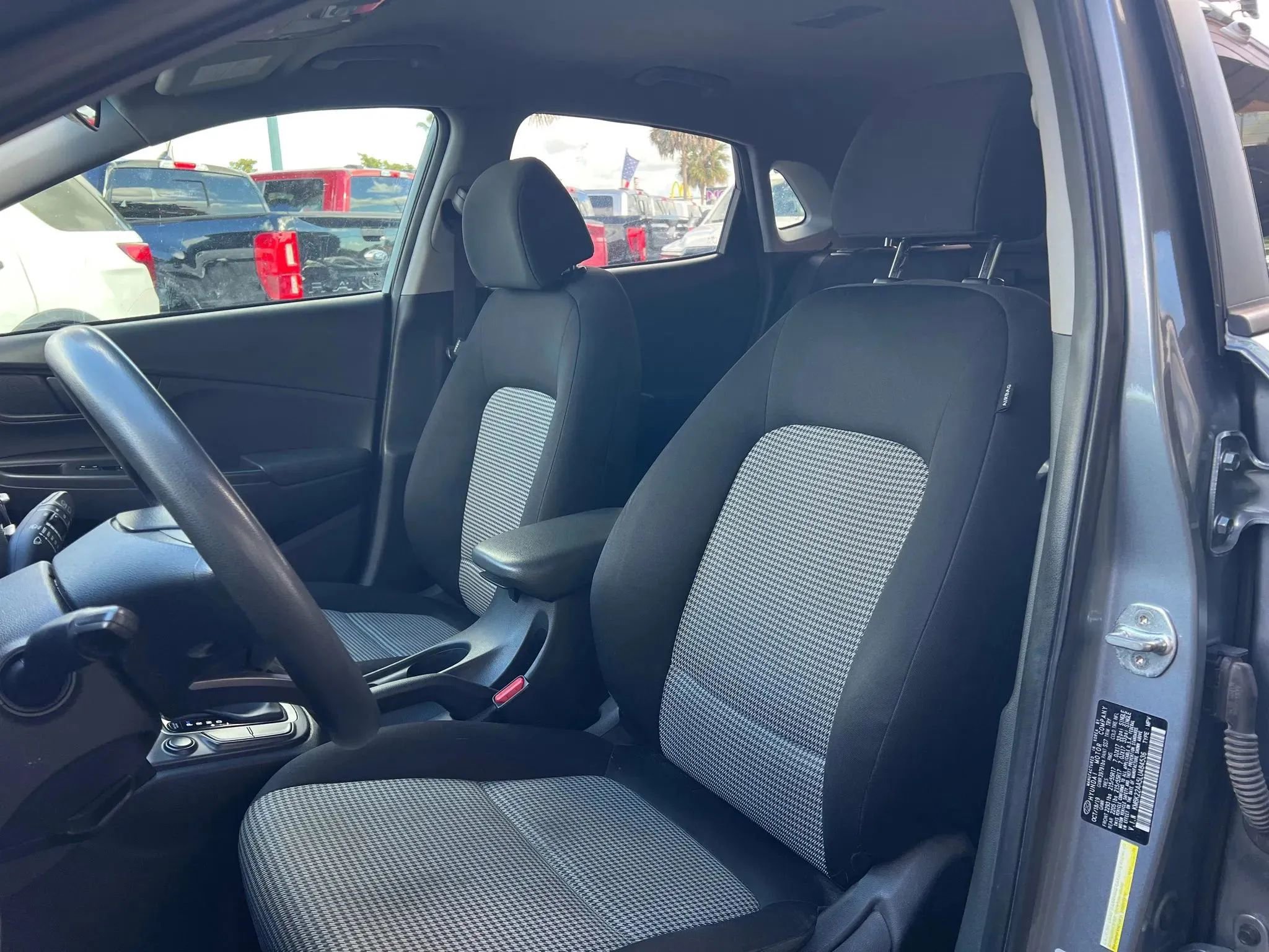 Used 2020 Hyundai Kona SEL image 14