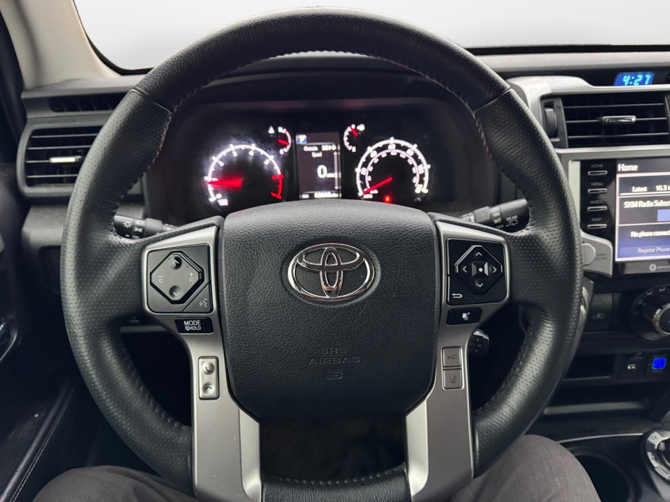 Used 2022 Toyota 4Runner SR5 image 10