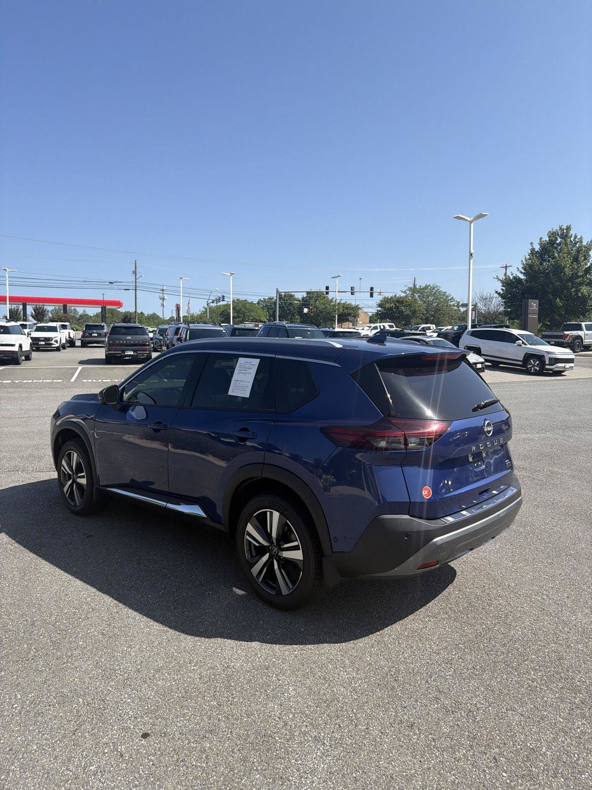 Used 2022 Nissan Rogue SL w/ SL Premium Package FWD image 31