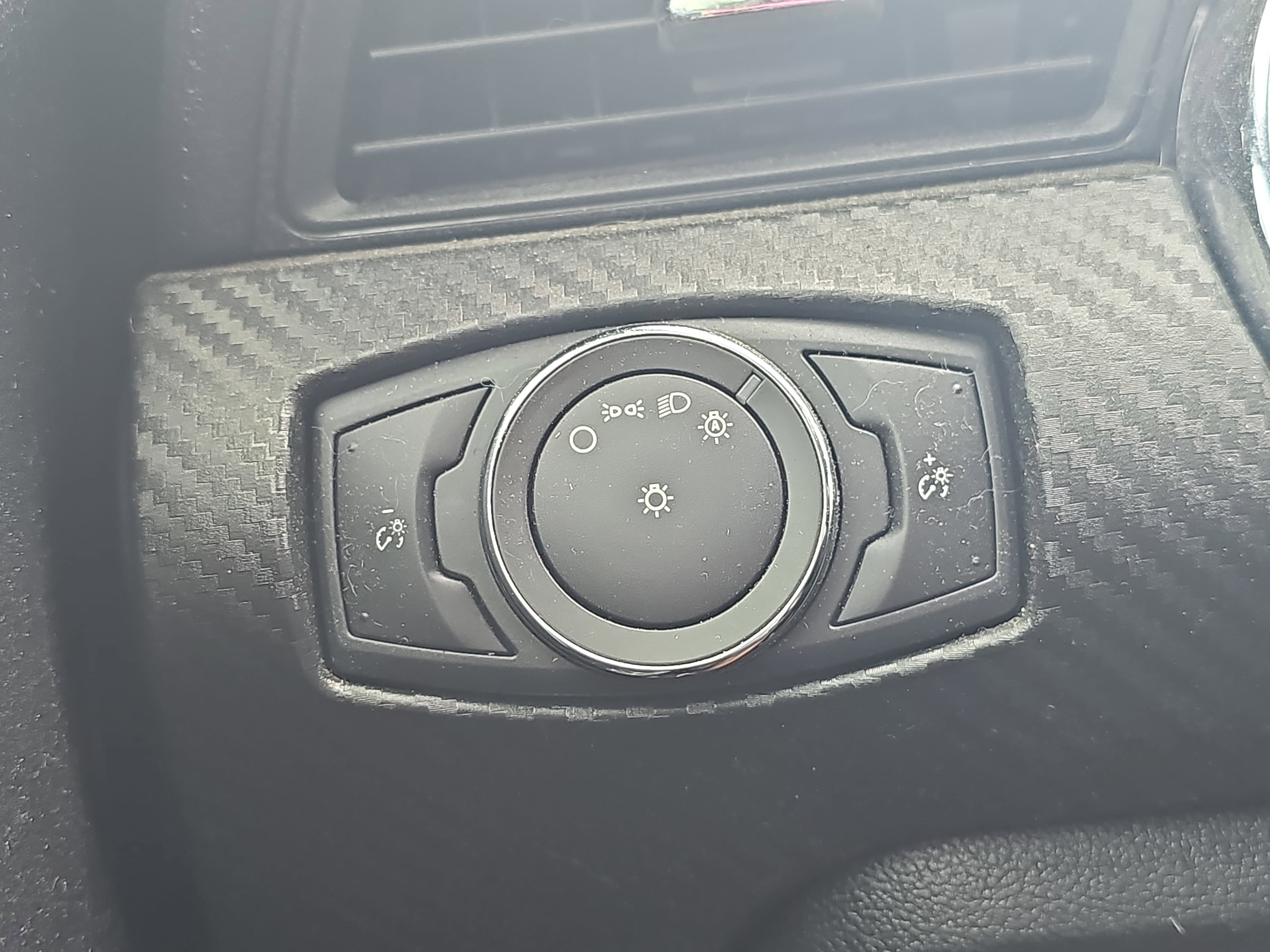 Used 2017 Ford Mustang Convertible RWD image 23