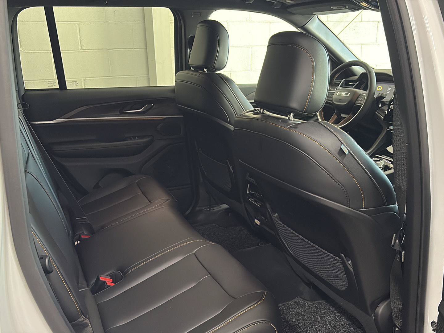 New 2026 Jeep Grand Cherokee Limited AWD/4WD image 26