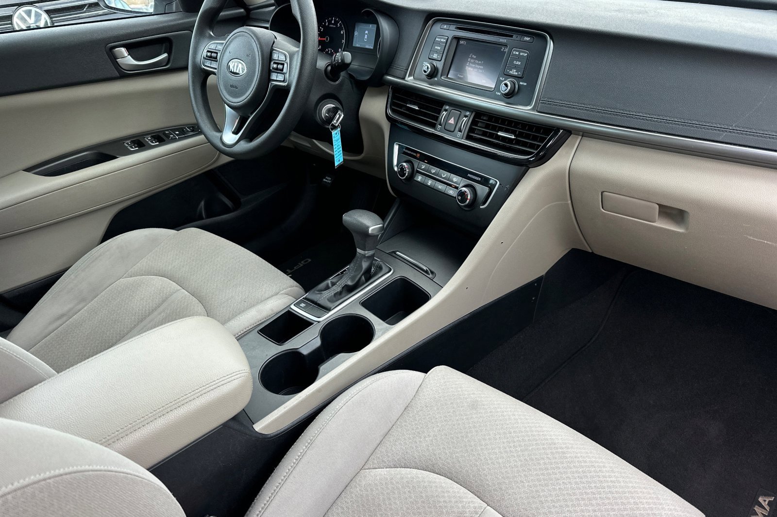 Used 2017 Kia Optima LX image 15