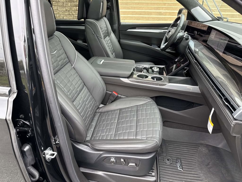 Used 2025 Cadillac Escalade V w/ LPO, Floor Liner Package image 7