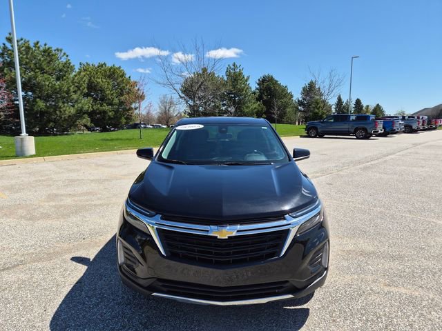 Used 2024 Chevrolet Equinox LT FWD image 2