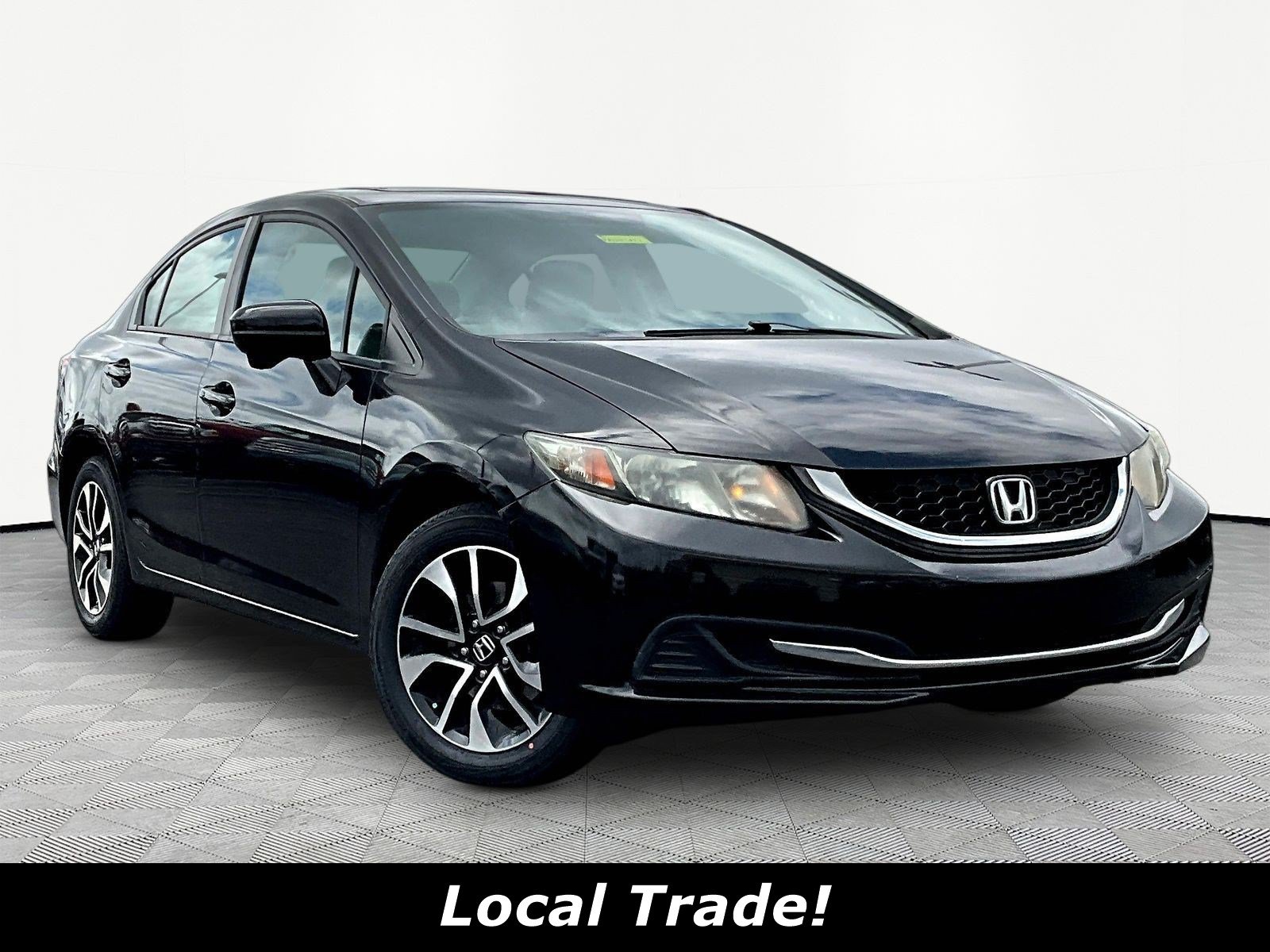 Used 2015 Honda Civic EX image 3