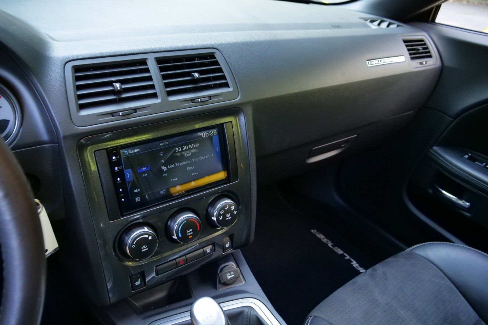 Used 2010 Dodge Challenger SRT8 w/ SRT Option Group II RWD image 16