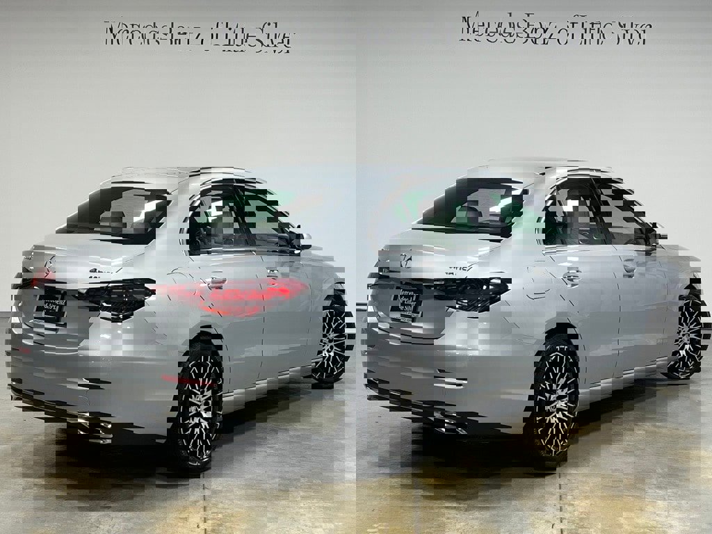 Used 2022 Mercedes-Benz C 300 4MATIC Sedan image 6