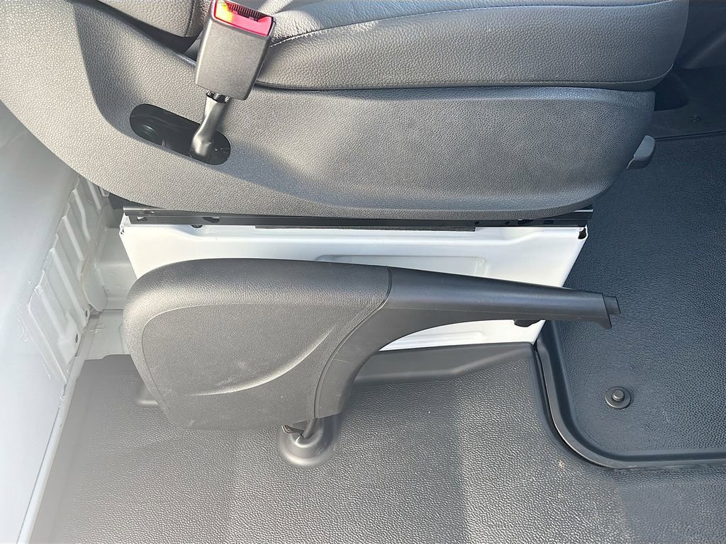 Used 2023 Mercedes-Benz Sprinter 3500 w/ Acoustic Package image 21